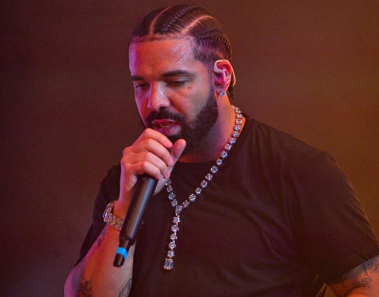 Drake Announces First Book of Poetry: ‘Titles Ruin Everything